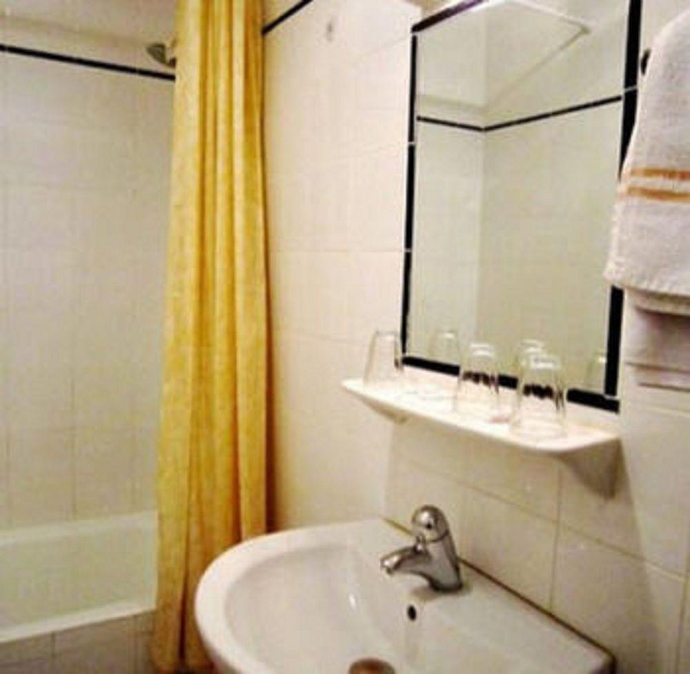 Hipotel Paris Voltaire Bastille Dış mekan fotoğraf